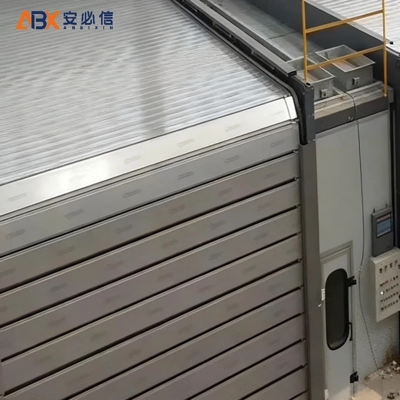 金华铝质快速门